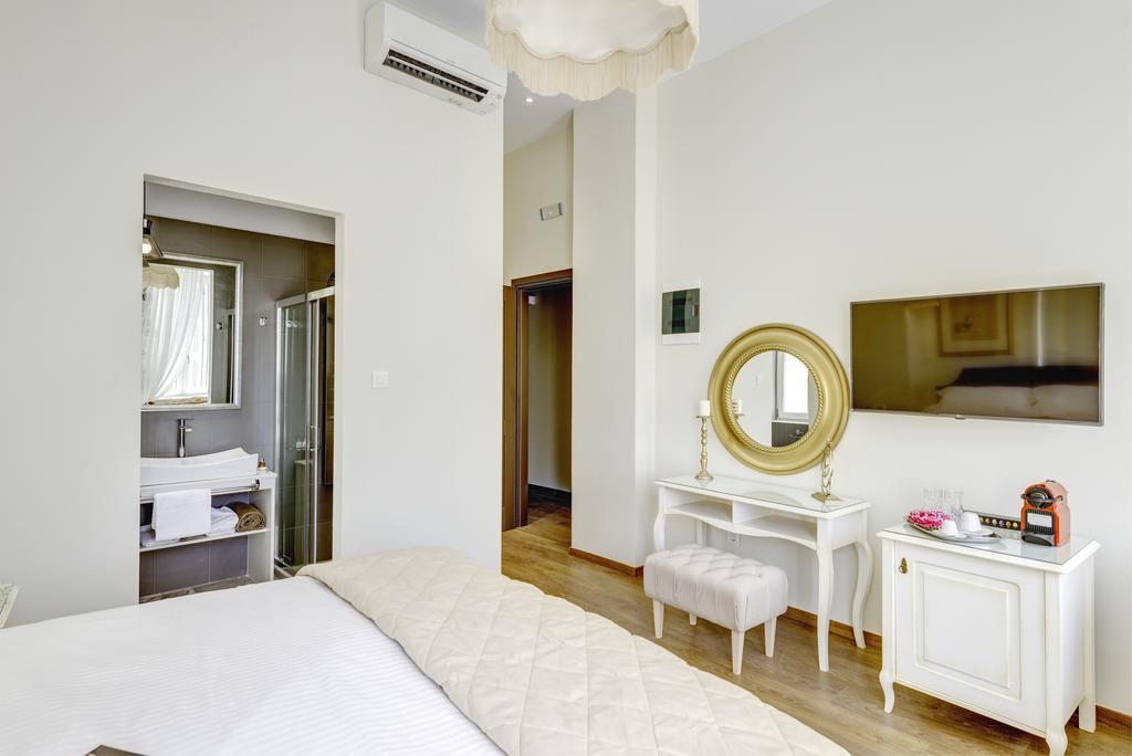 1844 Suites Syros Ermoupoli Exterior foto